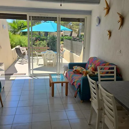 Naturiste Cap D'agde Heliovillage 33 アグド